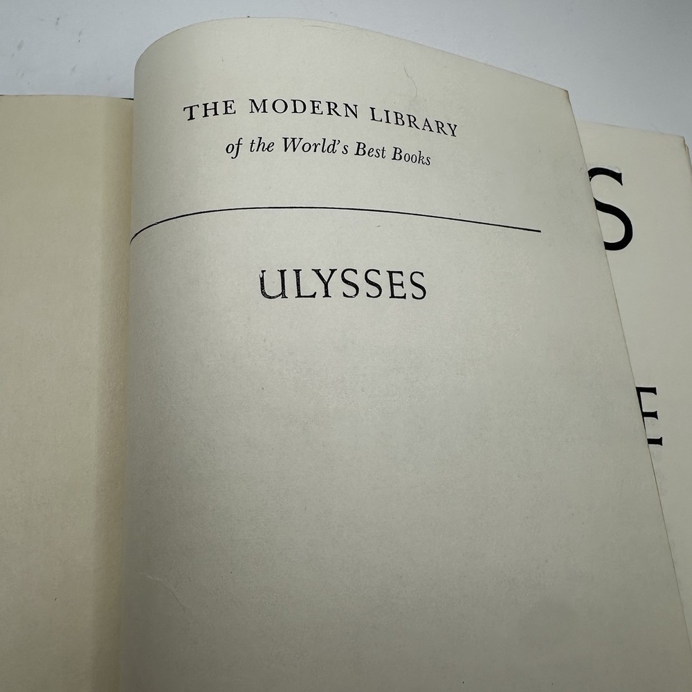 Ulysses James Joyce Vintage Modern Library HCDJ 1961 - Picture 9 of 16
